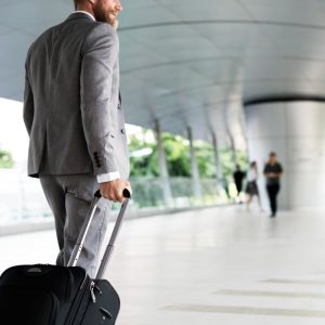 businessman-holding-luggage-business-trip